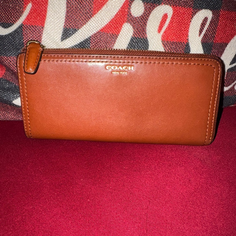 Coach Tan Napa Leather Slim Zip Wallet - Picture 2 of 13